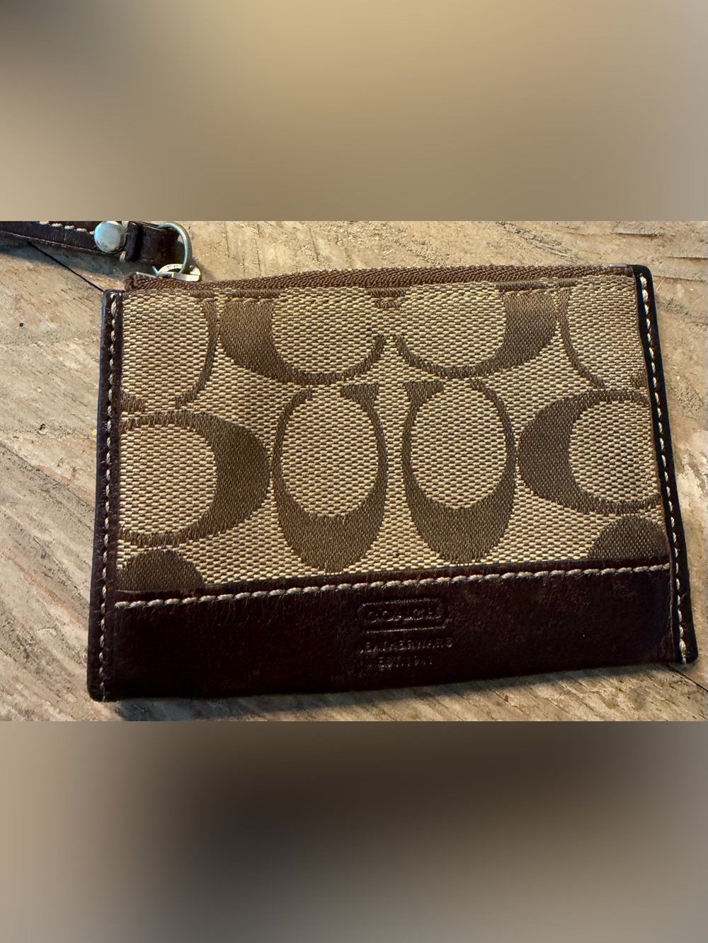 Vintage Coach Signature Jacquard key chain/ Wallet Brown Tan Leather Zip Pouch Y